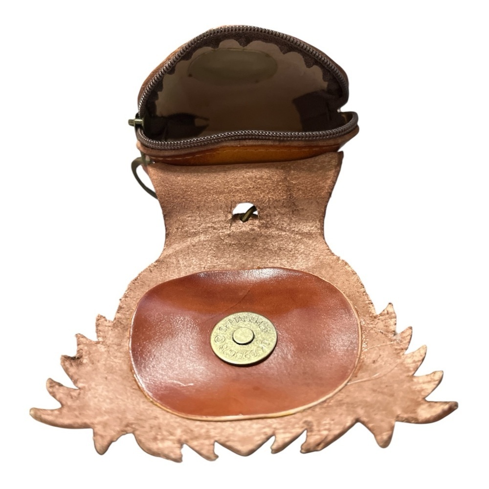 🦥 Genuine Leather Sloth Coin Purse | Brown Wristlet & Keychain - Picture 6 of 9